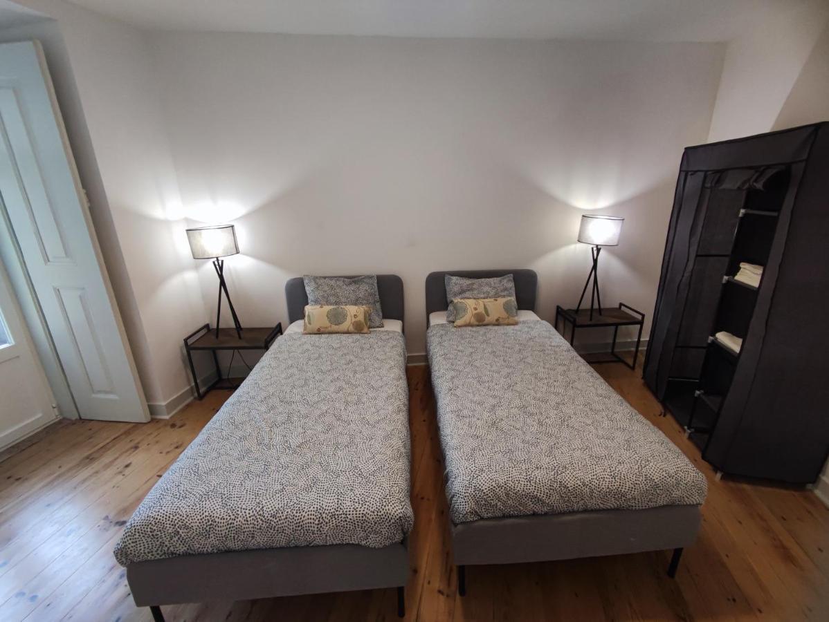 Sintra, T2 In Historic Center With Palace Views, Sintra Luaran gambar
