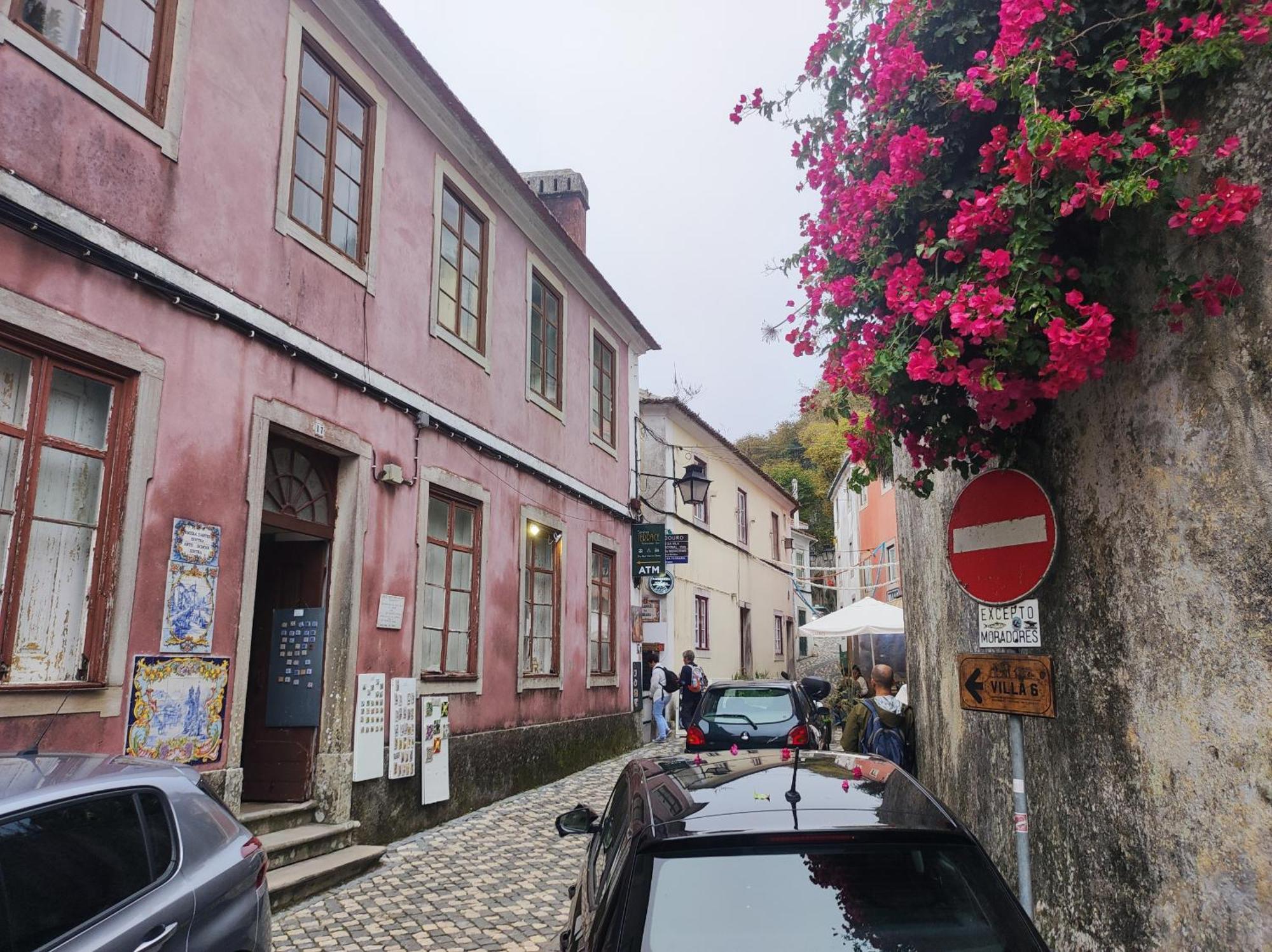 Sintra, T2 In Historic Center With Palace Views, Sintra Luaran gambar